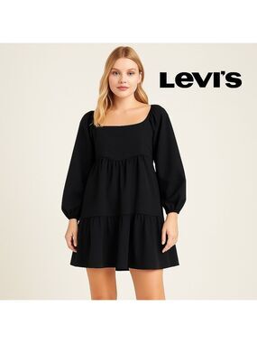 Levi’s Black Babydoll Mini Dress Puff Sleeve Square Neck Size Small Casual &Chic